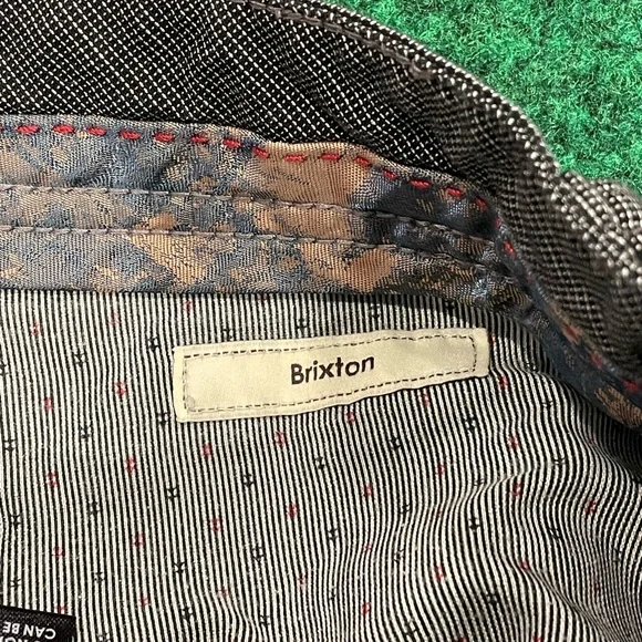 English Laundry 32x30 - Picture 4 of 5